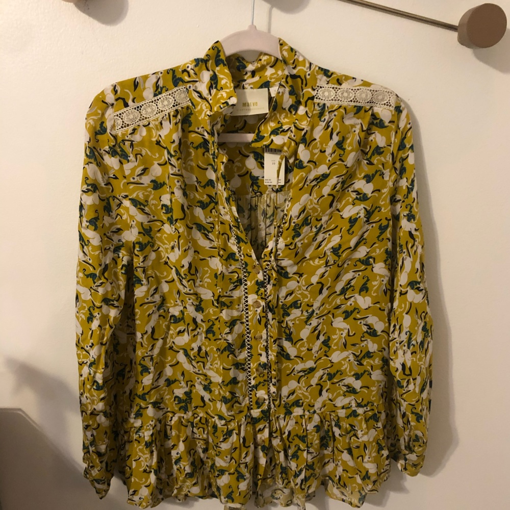 BRAND NEW W/ TAGS- Anthropologie flowy top. Sz 10